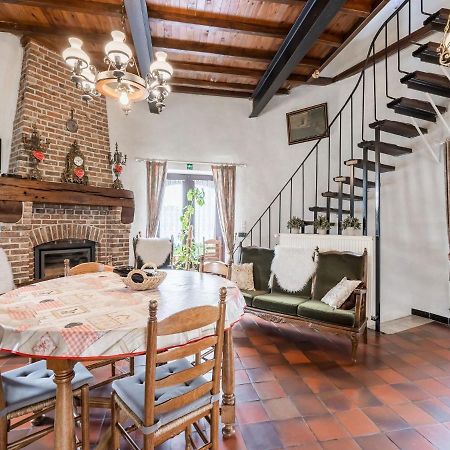 Stunning Holiday Home In Oombergen With Terrace And Garden Zottegem 외부 사진
