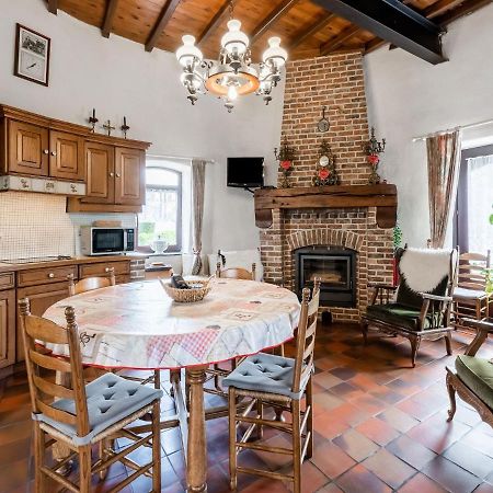 Stunning Holiday Home In Oombergen With Terrace And Garden Zottegem 외부 사진