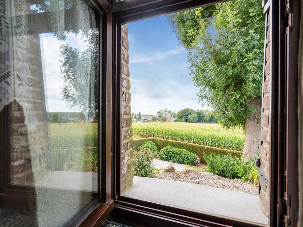 Stunning Holiday Home In Oombergen With Terrace And Garden Zottegem 외부 사진