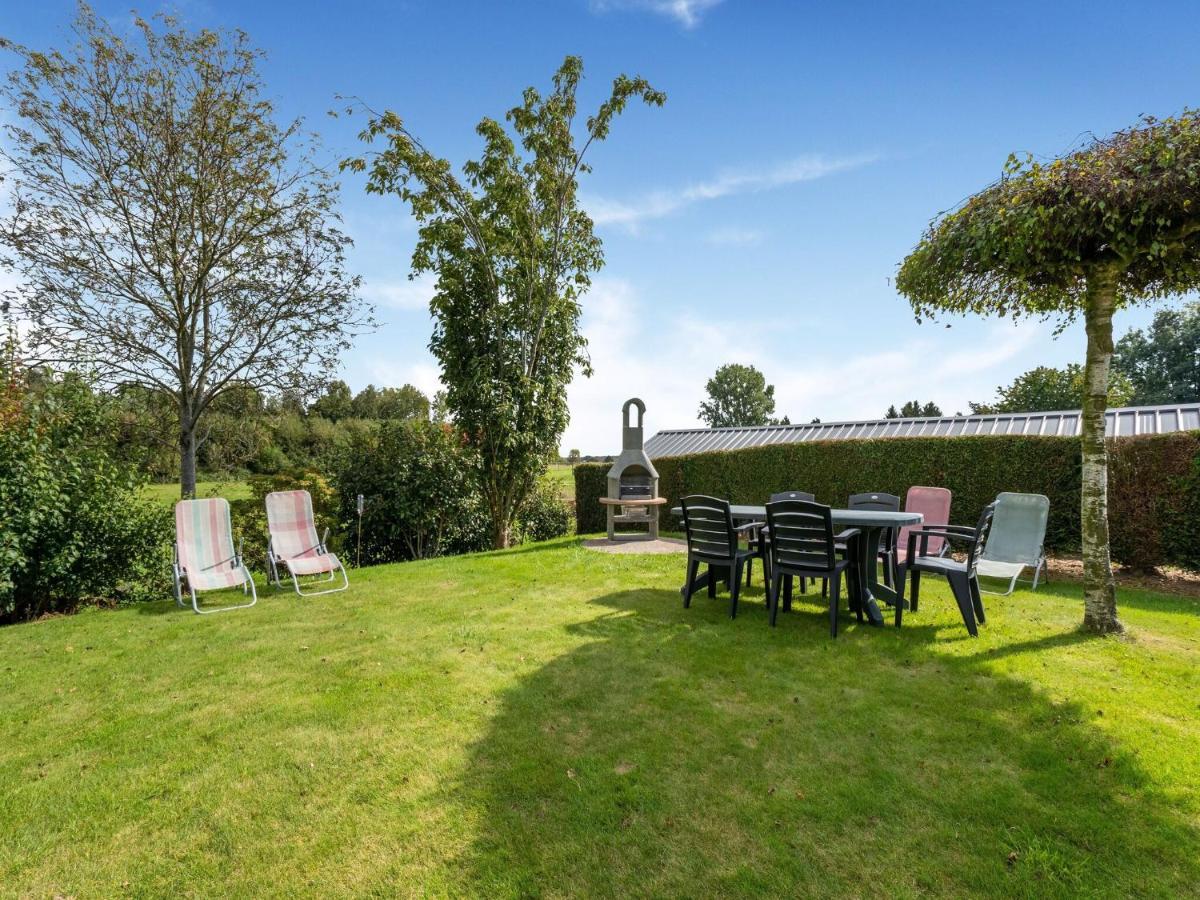 Stunning Holiday Home In Oombergen With Terrace And Garden Zottegem 외부 사진