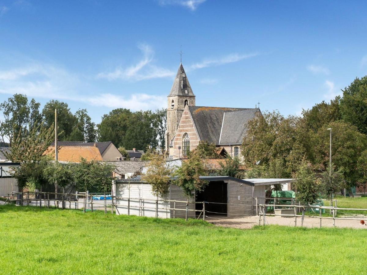Stunning Holiday Home In Oombergen With Terrace And Garden Zottegem 외부 사진