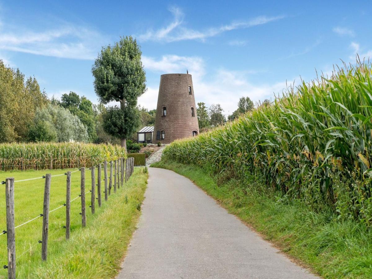 Stunning Holiday Home In Oombergen With Terrace And Garden Zottegem 외부 사진