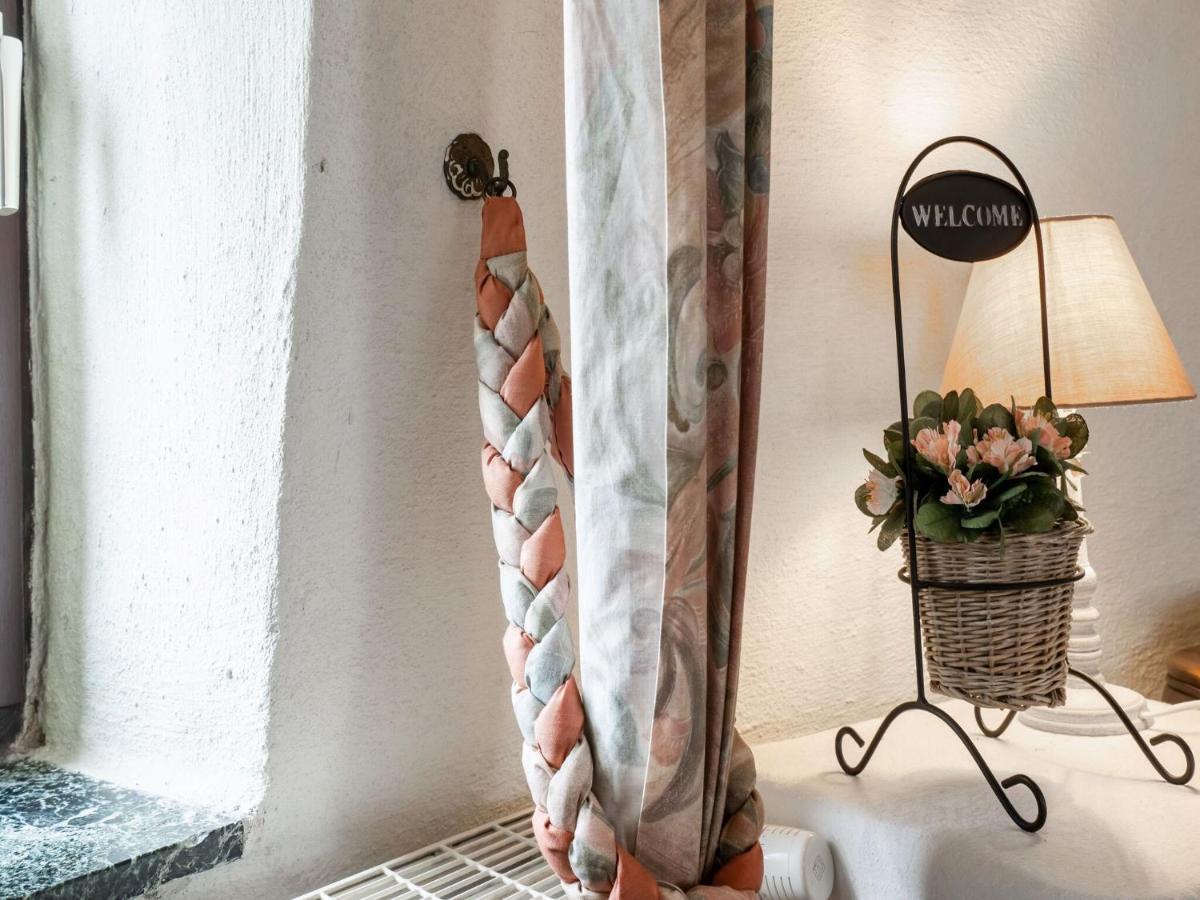 Stunning Holiday Home In Oombergen With Terrace And Garden Zottegem 외부 사진
